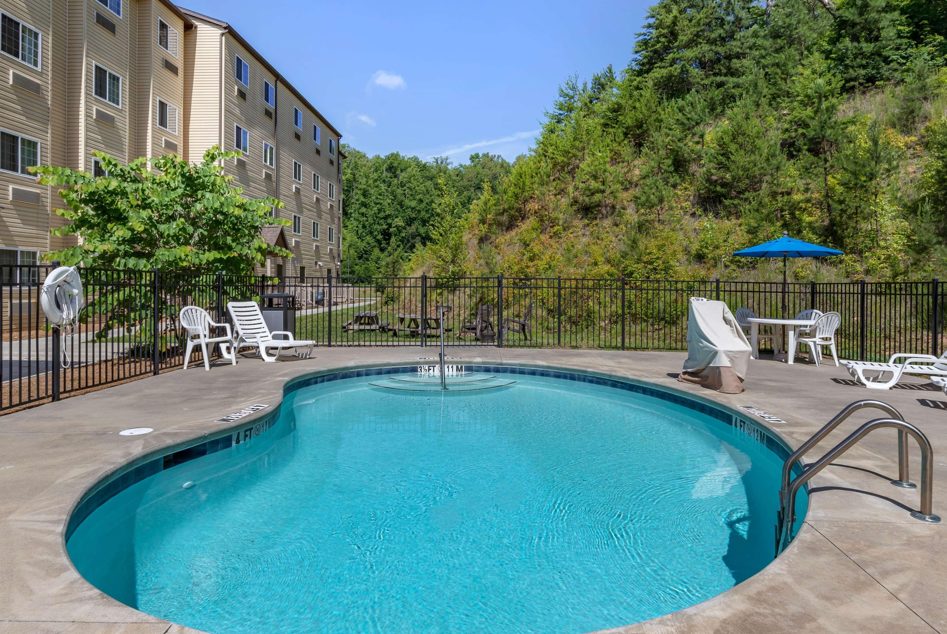 Microtel Inn & Suites Dillsboro/Sylva Dış mekan fotoğraf